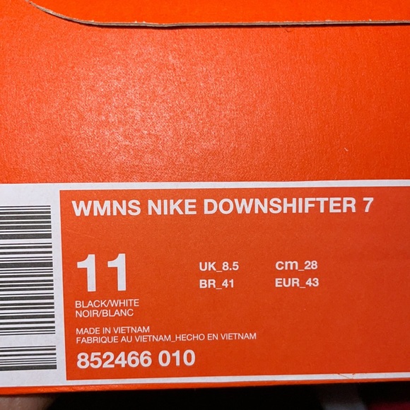 Nike Size 11 DOWNSHIFTER 7 New woman’s shoes - Picture 7 of 8